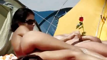 busty 퓨마 미끼 대 크 수탉 기도 에 이 해변
