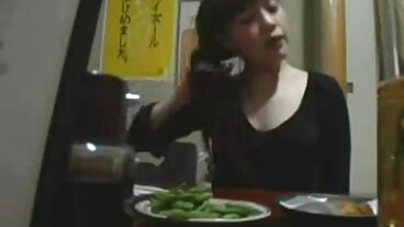Nikky Thorne과 Anita Bellini가 있는 POV 장면