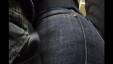 벨라 롤랜드와 재키 오가있는 전면 항문